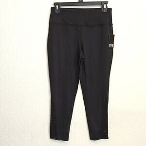 New Tapout Black Cropped Capri Workout Pant Size S